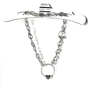 Urban Outfitters Choker Silver Tone W/Heart Circle Pendant Rhinestones Thru Link
